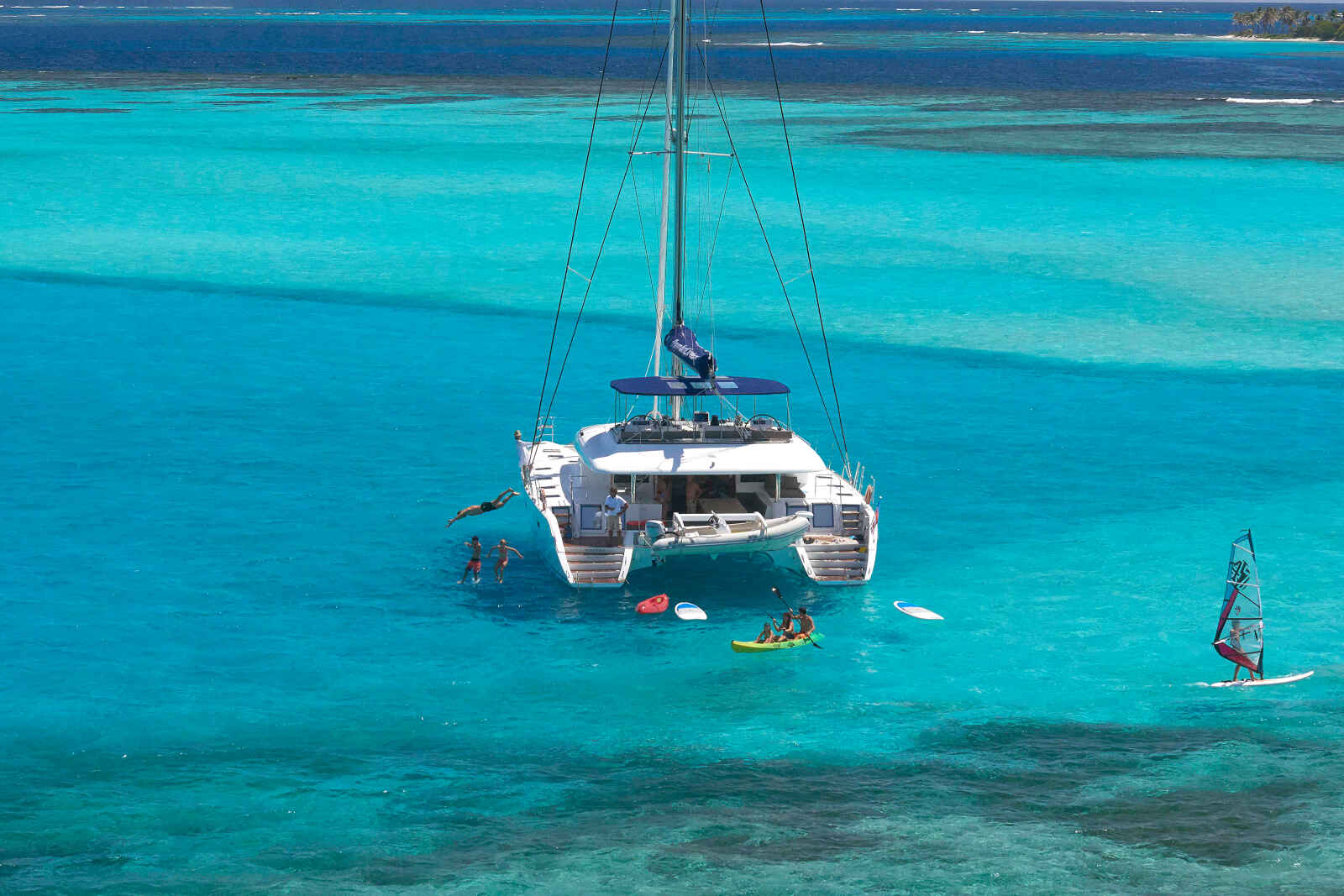 Lagoon 620 Crewed Premier