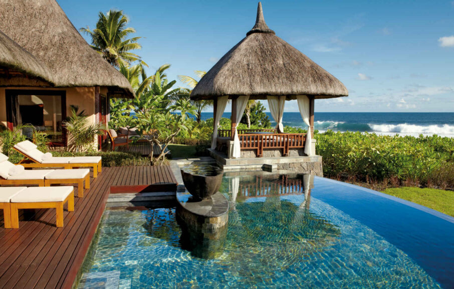 Terrasse de la Villa 2 chambres avec piscine, Shanti Maurice, Ile Maurice