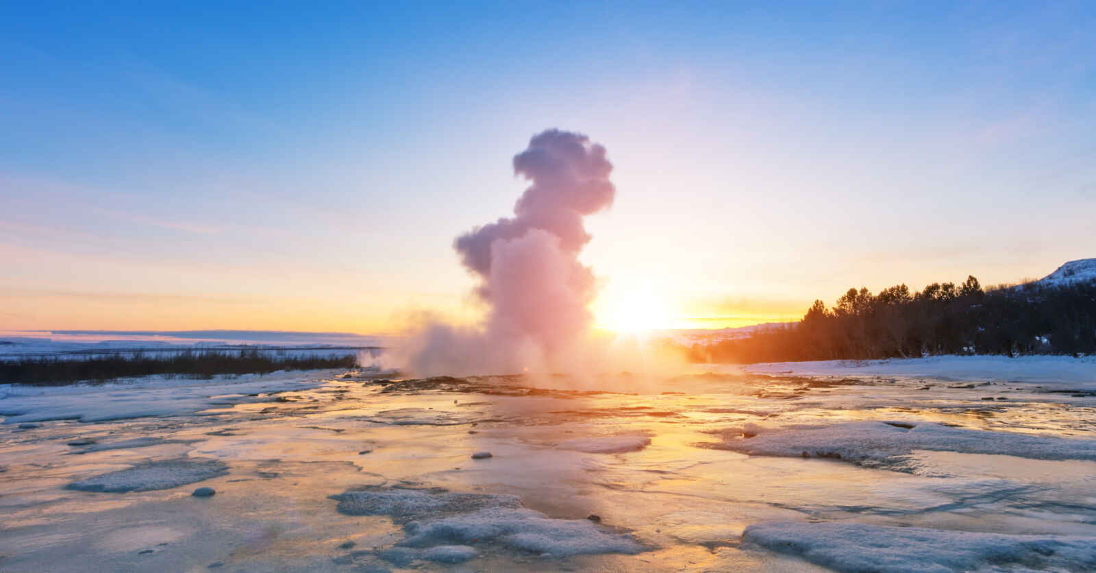 Coucher de soleil, Gheyser Strokkur, Islande