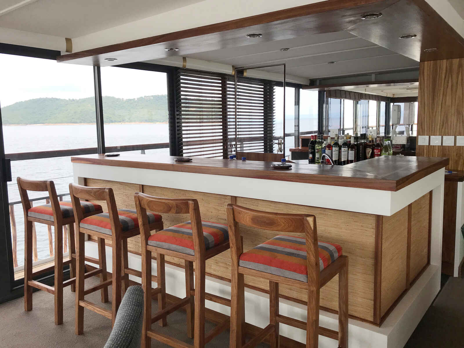 Bar, R/V African Dream, CroisiEurope