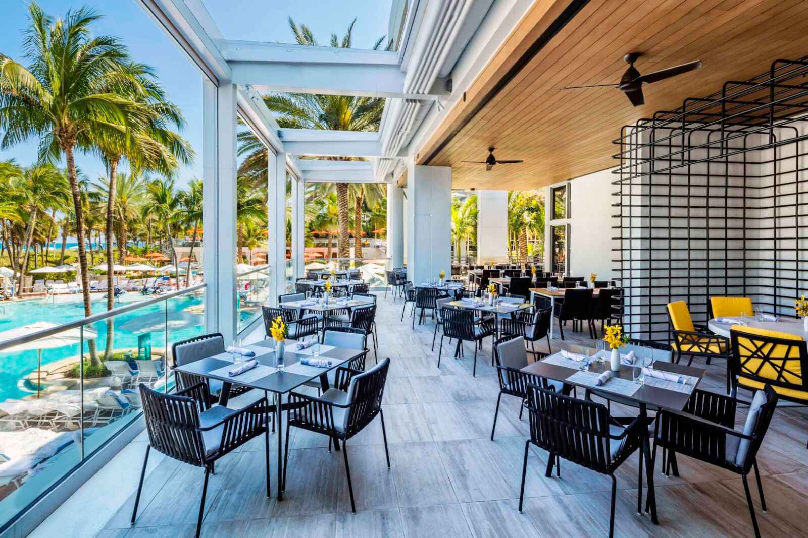 Preston's market terrace, Restaurant, Loews Miami Beach Hotel