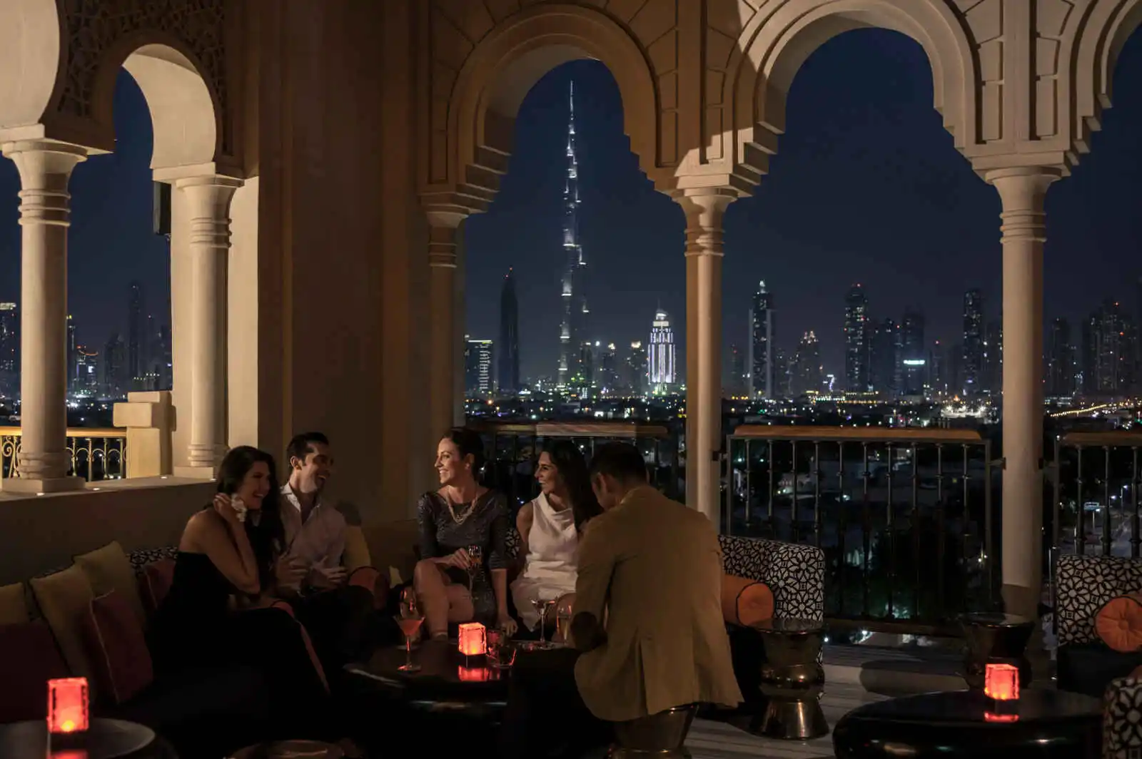 Bar lounge, Four Seasons resort Dubai at Jumeirah Beach, Dubaï, Emirats Arabes Unis