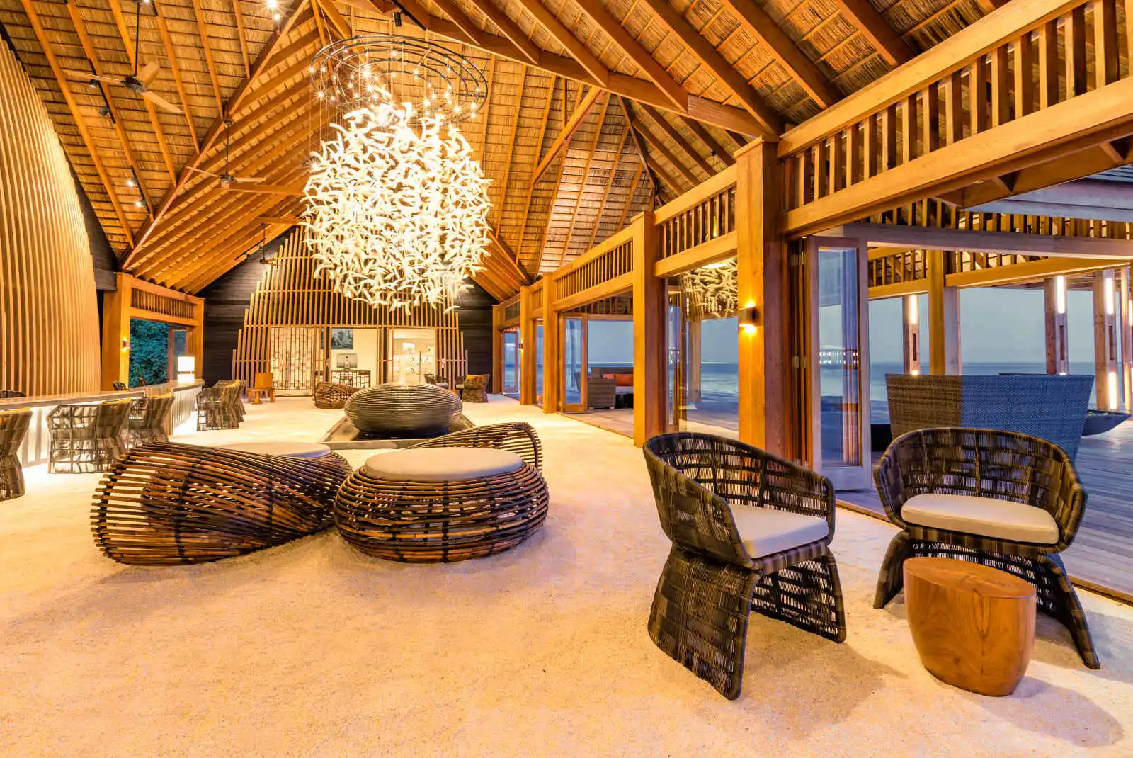 Lobby, hôtel Hurawalhi Island Resort, atoll de Lhaviyani, Maldives