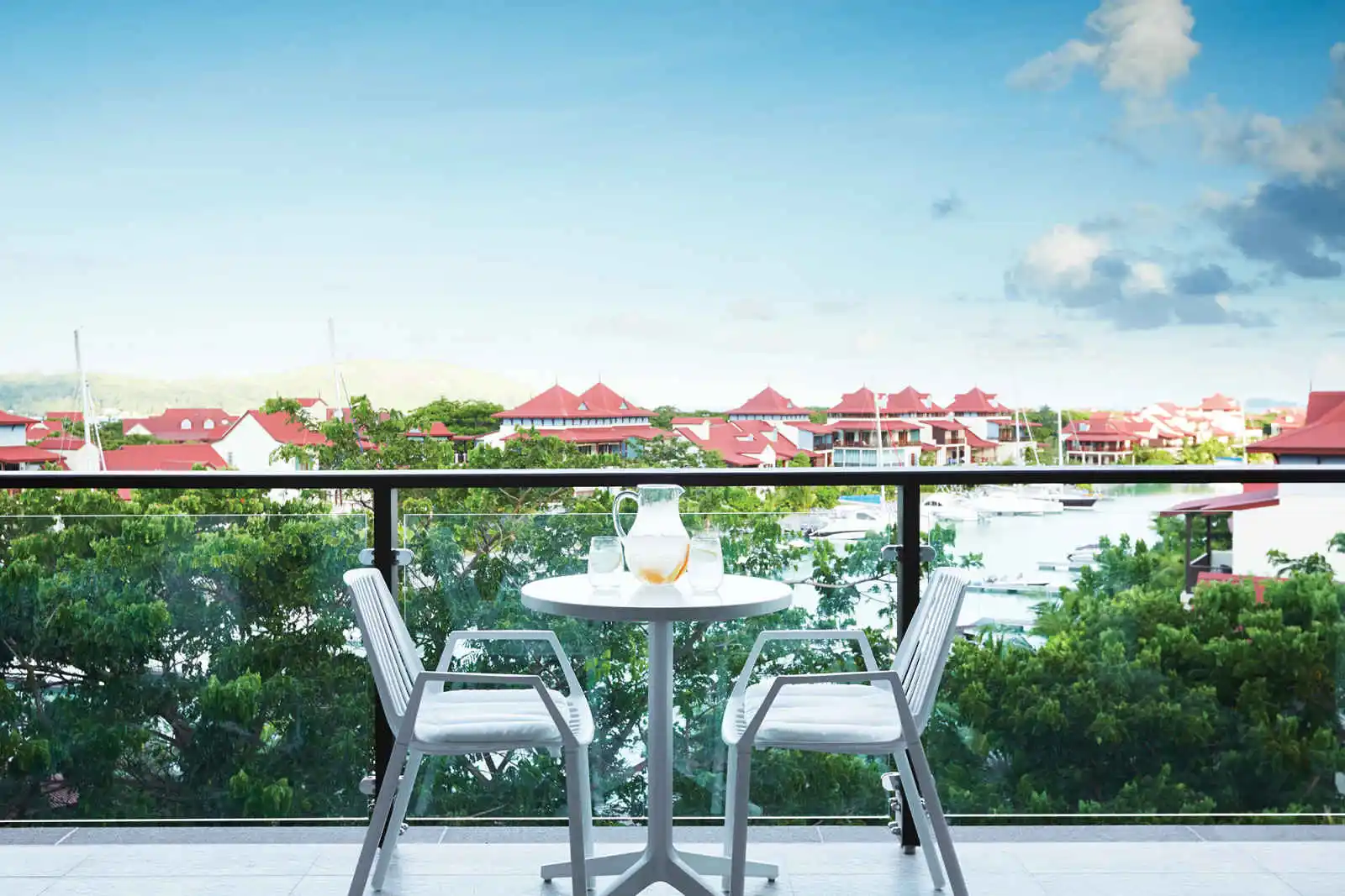 Terrasse, Eden Bleu Hotel, Mahé, Seychelles
