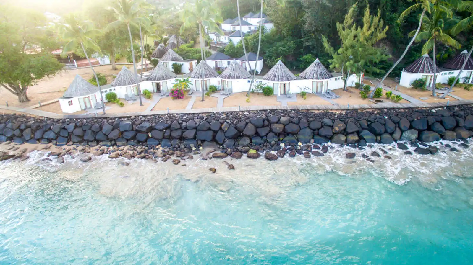 Bungalows plage, Hôtel Langley Resort Fort Royal, Deshaies, Guadeloupe