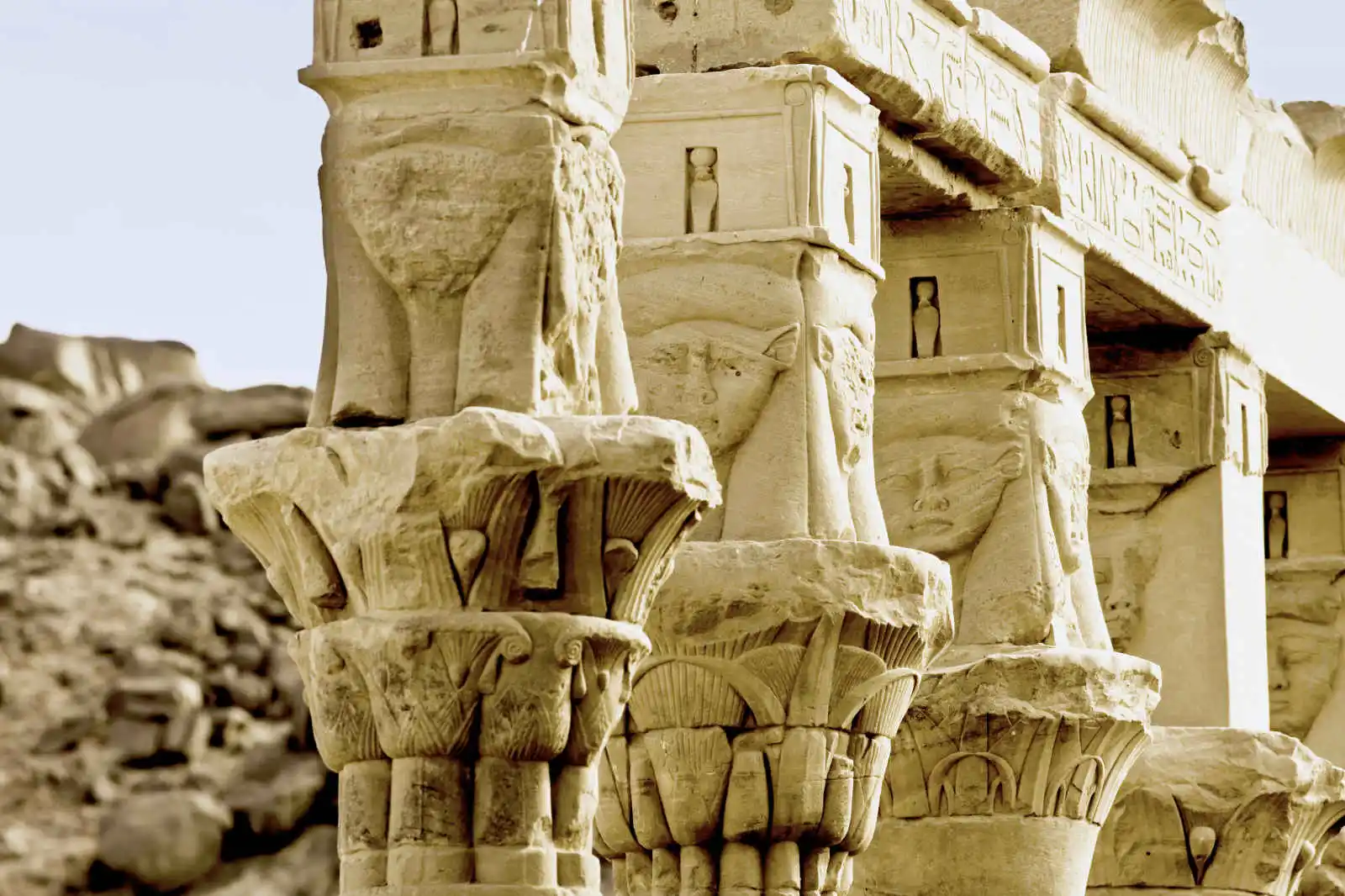 Temple à Assouan, Égypte