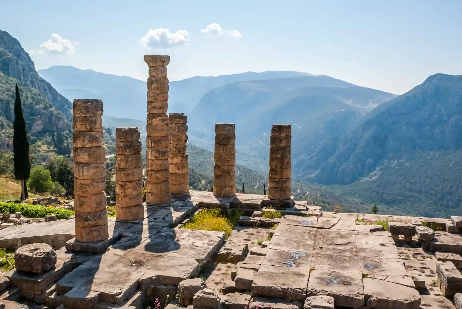 Ruines ancien temple, Delphes