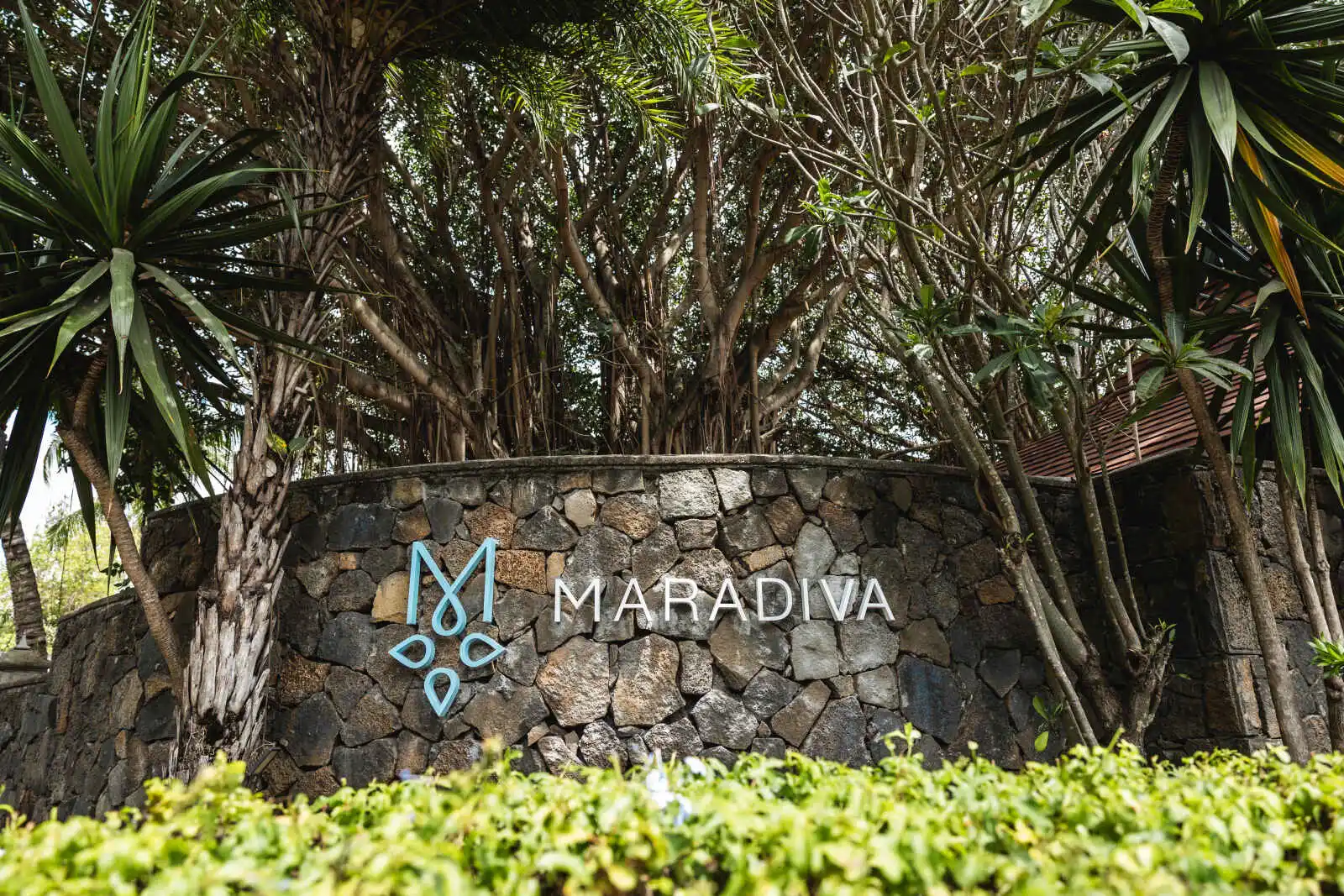 Entrée de l'hôtel, hôtel Maradiva Villas Resort & Spa