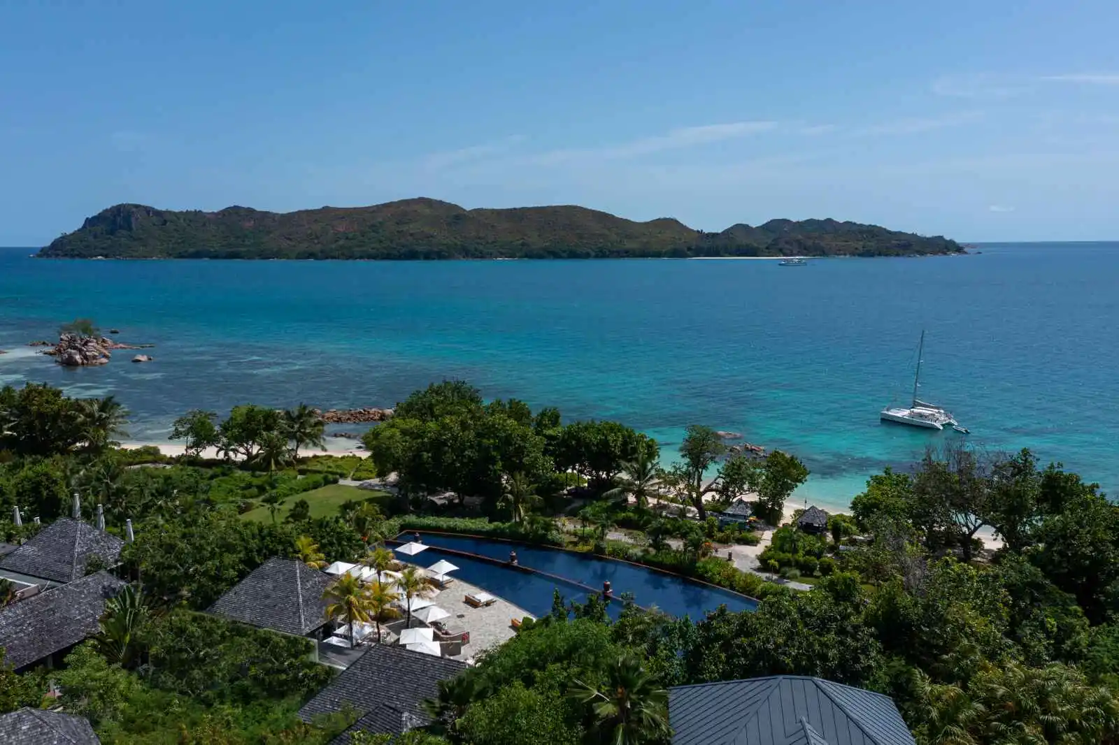 Vue extérieure de l'hôtel, Raffles Seychelles