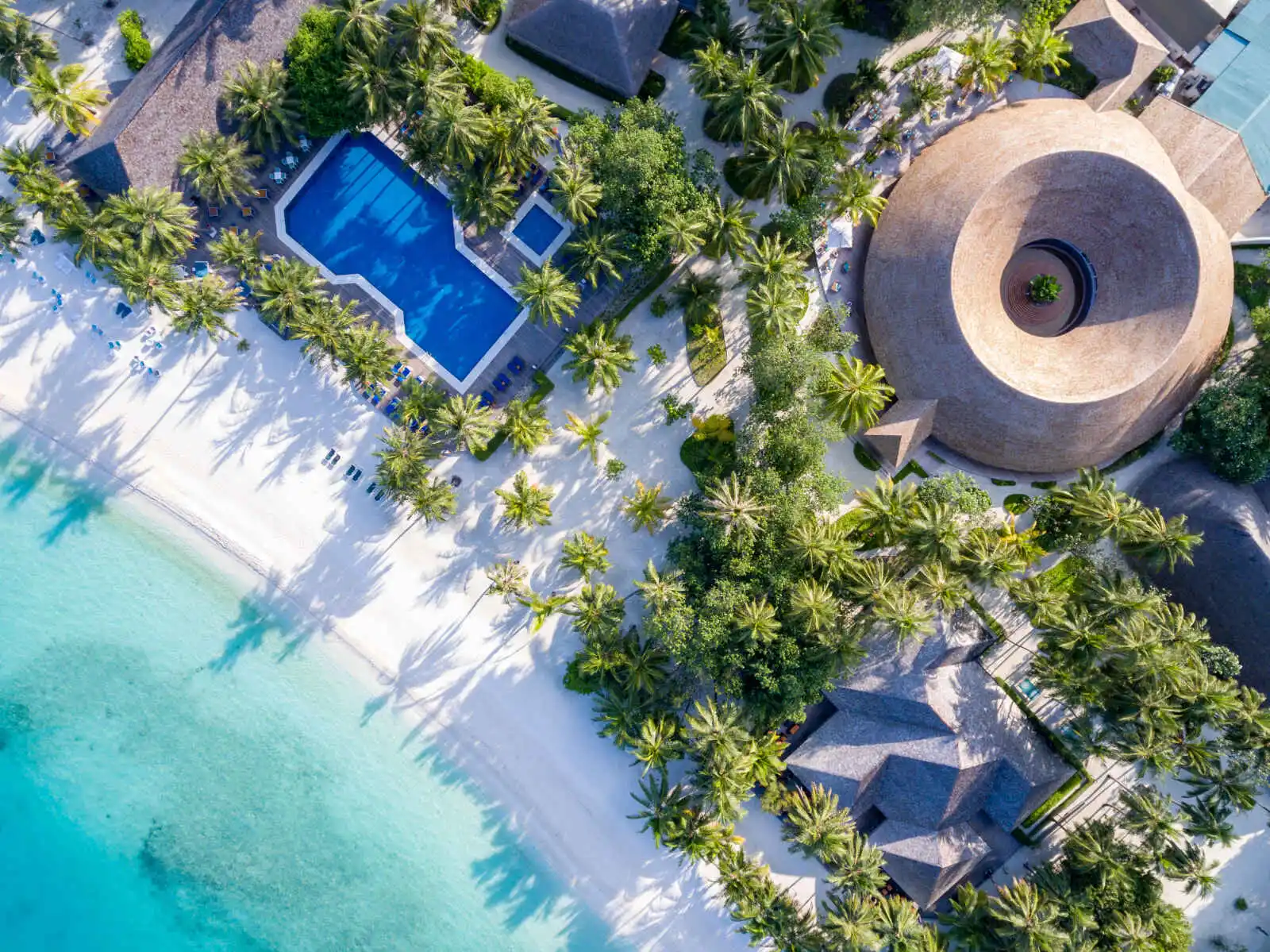 Vue aérienne du Meeru Island Resort & Spa, Maldives