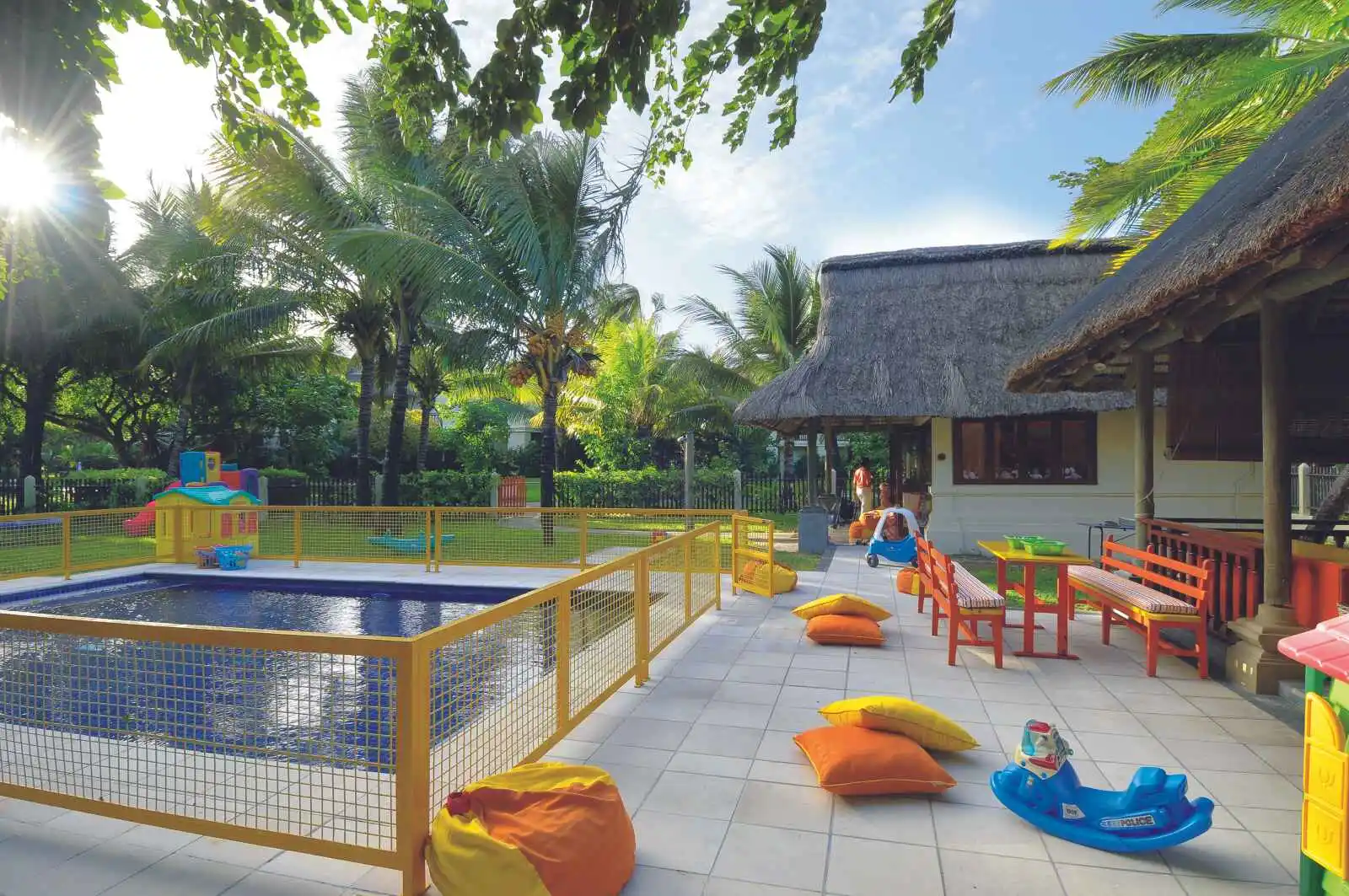 Club pour enfants, Constance Prince Maurice