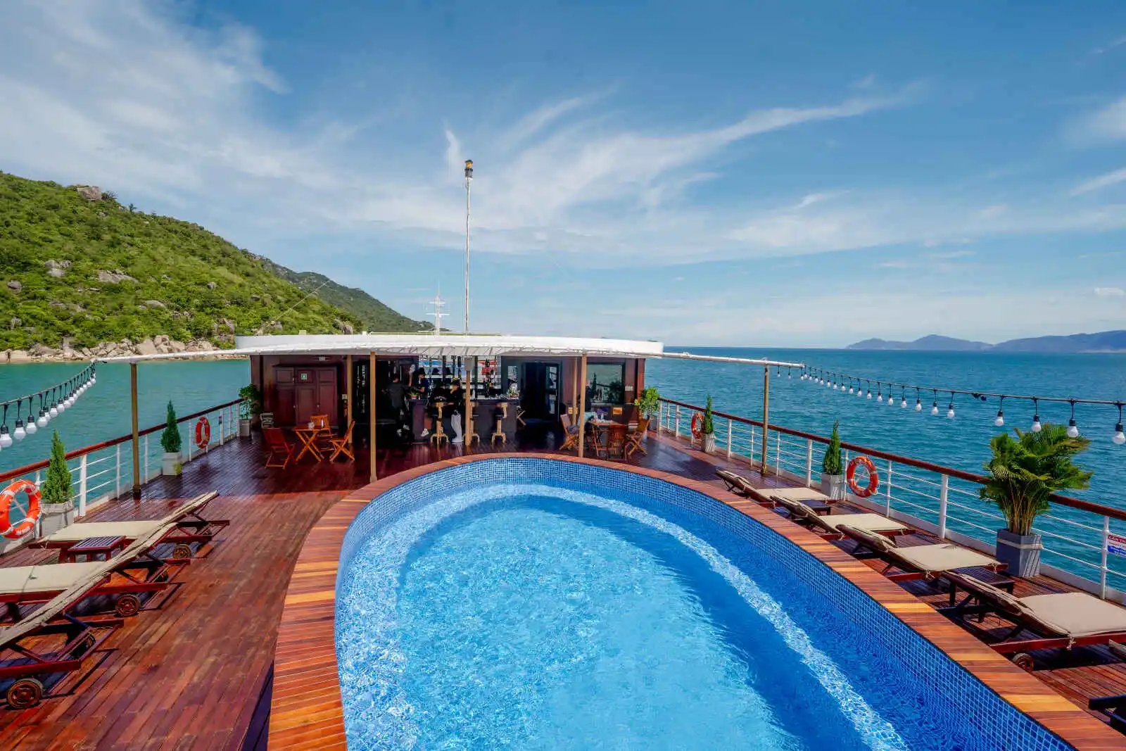 Piscine, R/V La Marguerite