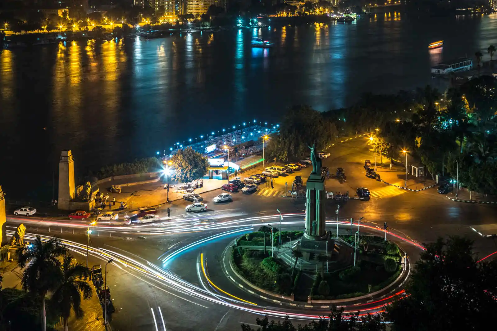 Vue aérienne de nuit, Le Caire, Egype