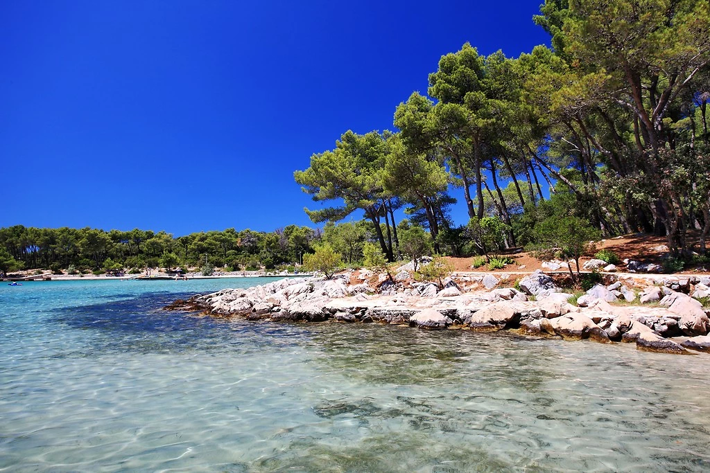 Plage de l'hôtel, Crvena Luka Resort