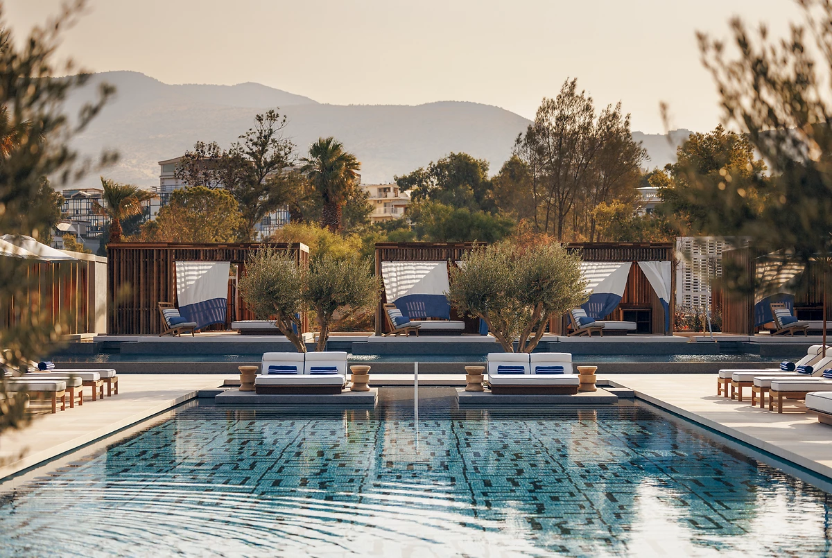 Piscine de l'hôtel, O&O Aesthesis