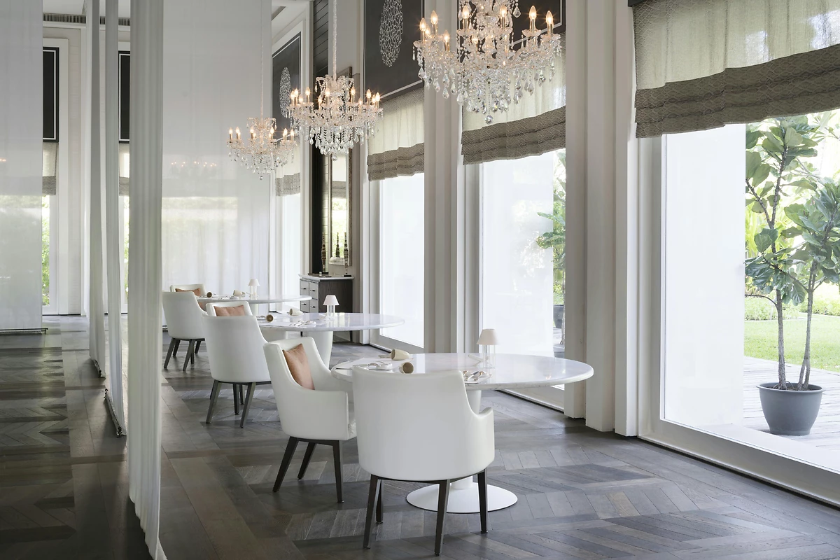 Restaurant Le 1947, Cheval Blanc Randheli