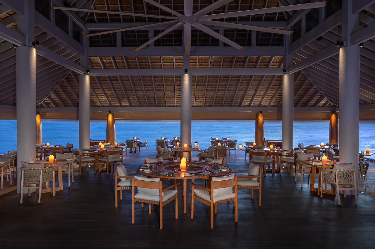 Restaurant Spice, Anantara Kihavah Maldives Villas