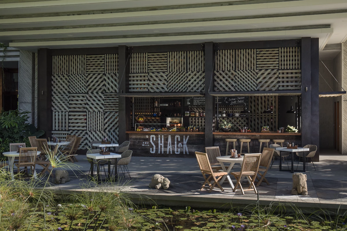 Restaurant The Shack, Rosewood Phuket