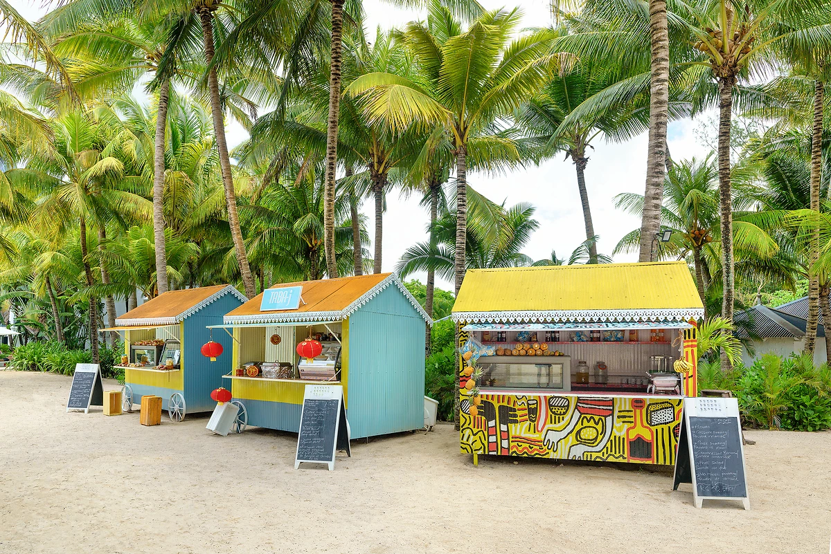 Taba-J, The Ravenala Attitude, Île Maurice