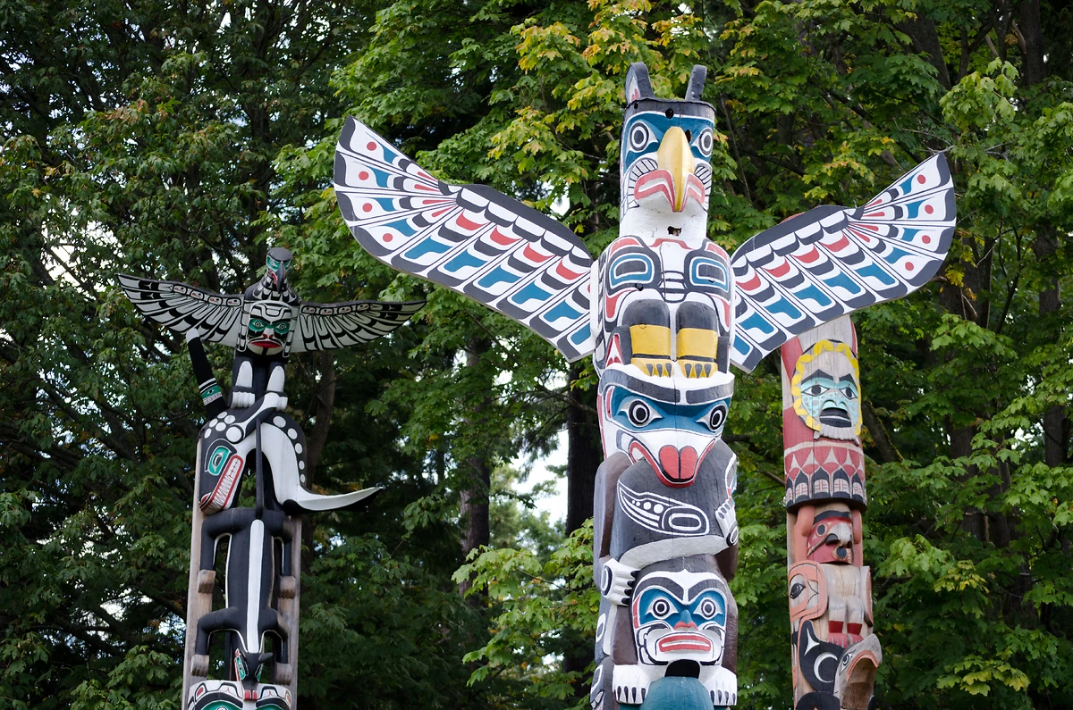 Totems à Stanley Park, Vancouver, Colombie-Britannique, Canada