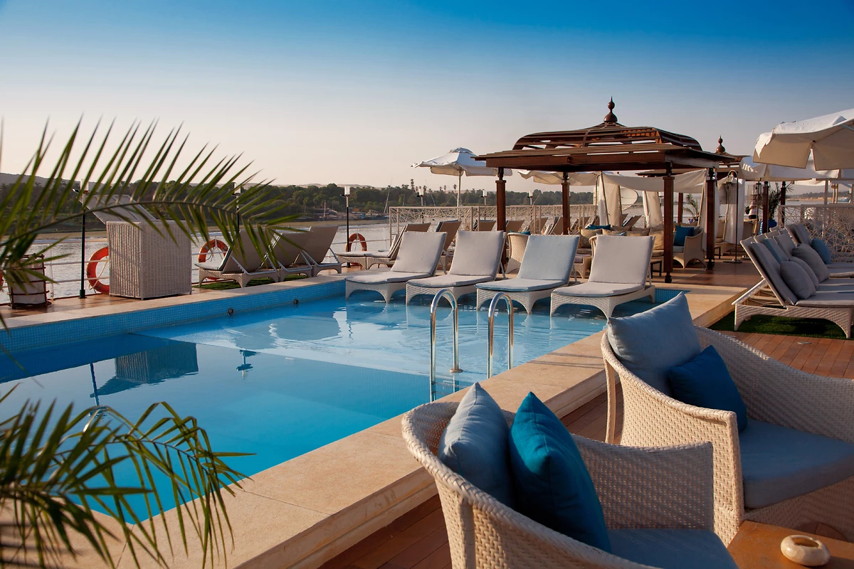 Piscine, Sanctuary Sun Boat IV ***** Luxe