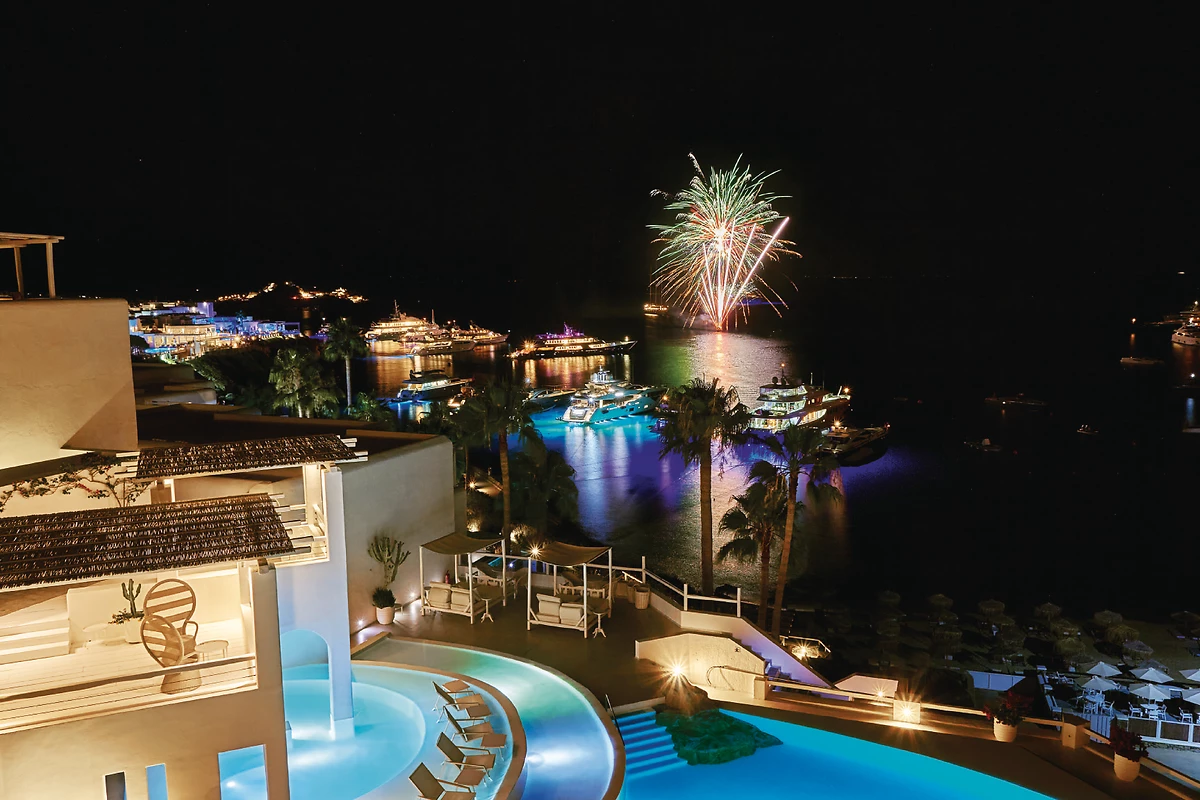 Feux d'artifices, hôtel Grecotel Mykonos Blu