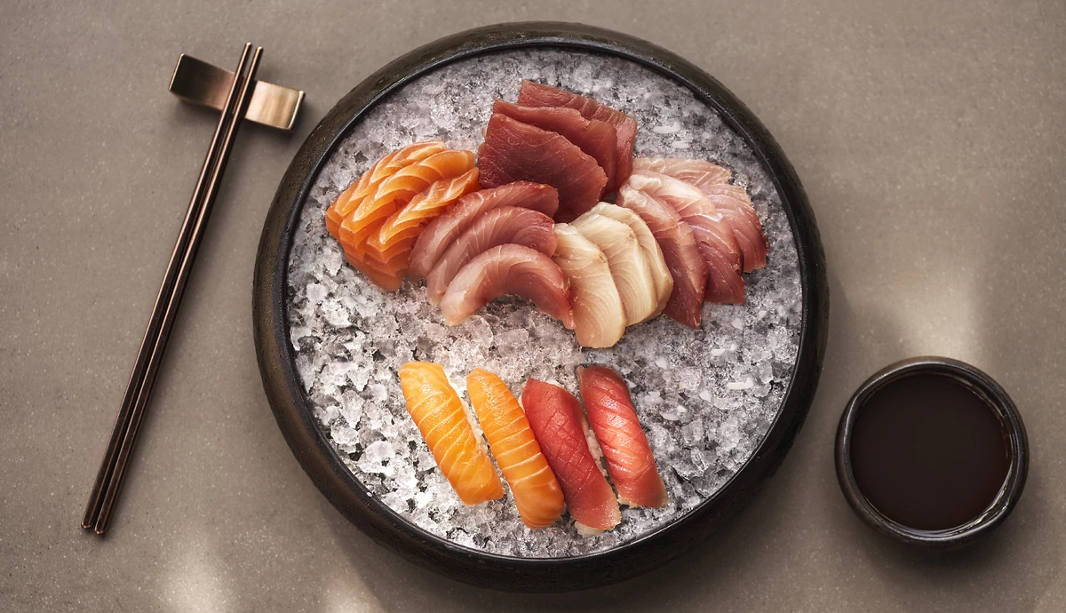 Sushis servis au EAU Bar, Ritz Carlton Maldives : Fari Islands