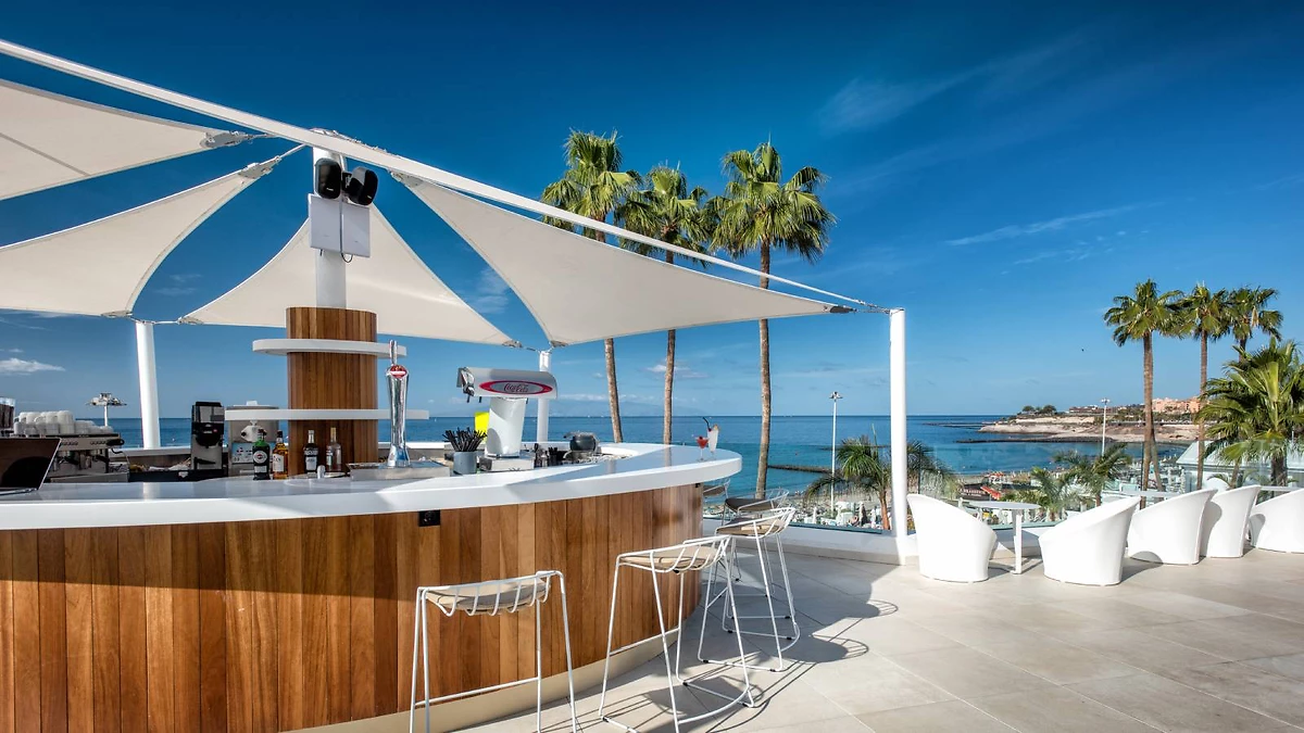 Bar de la piscine, Guayarmina Princess, Tenerife, Espagne