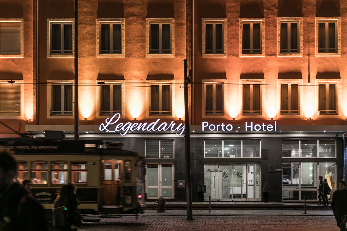 Portugal : Legendary Porto Hotel
