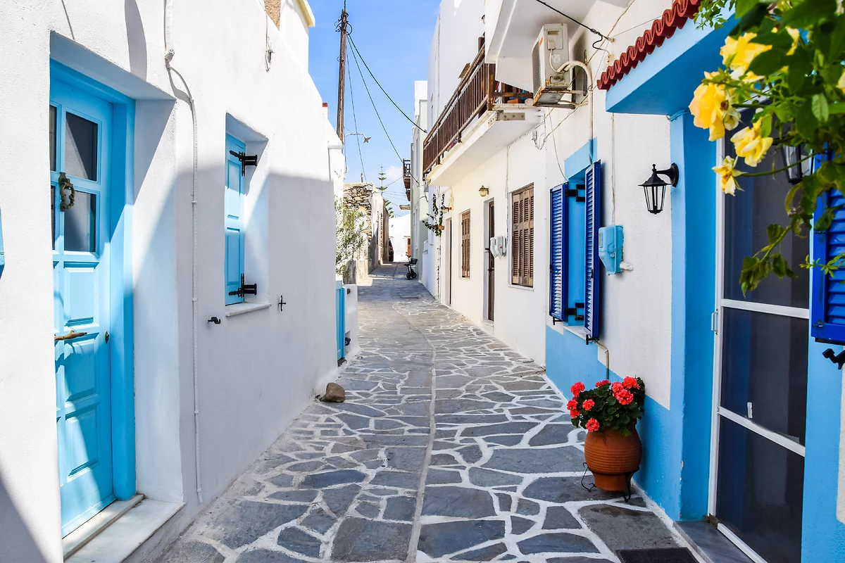 Achitecture traditionnelle (blanc et bleu), Vieille ville, Naxos, Cyclades, Grèce