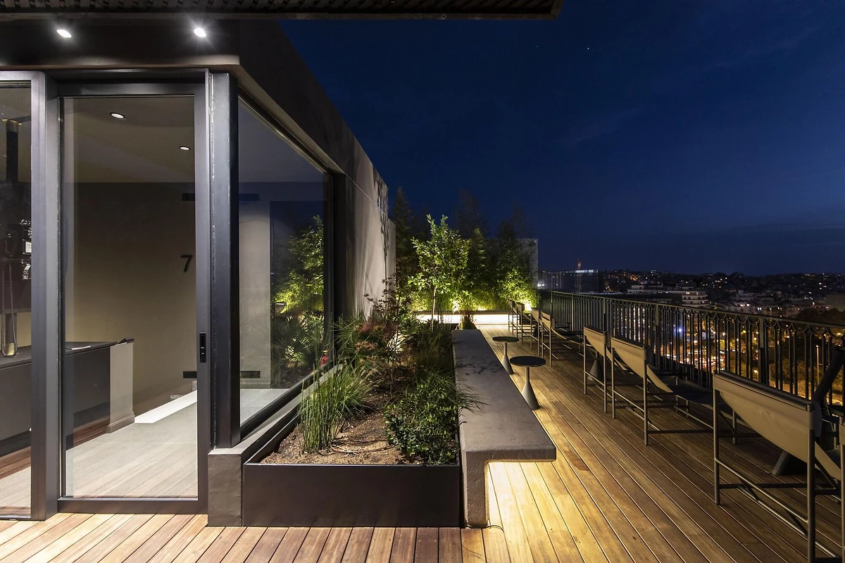 Roof-top de l'hôtel de nuit, hôtel The Modernist Athens