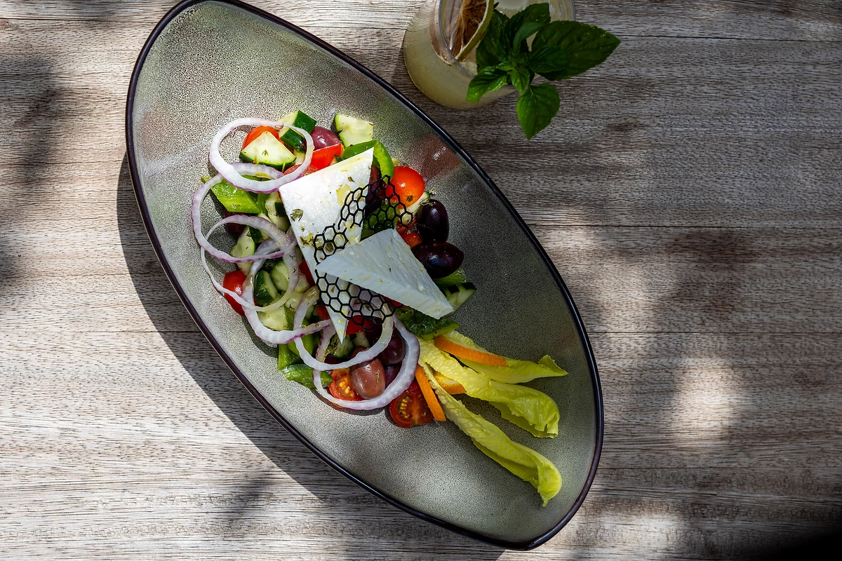 Plat servis au restaurant de l'hôtel, Maslina Resort