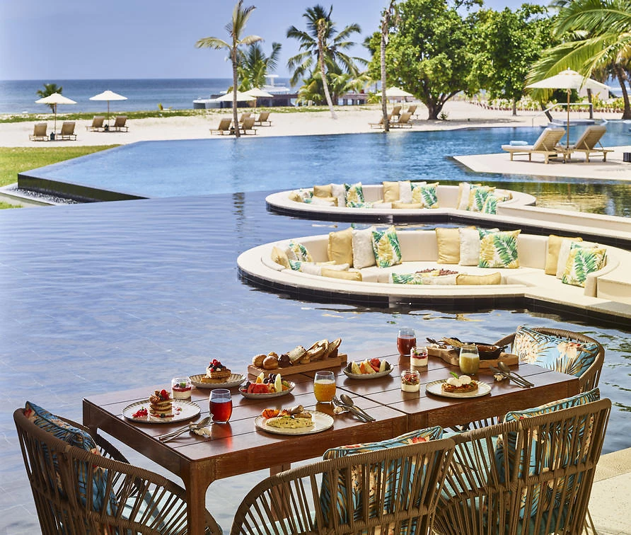 Petit-déjeuner servis au restaurant La Perle, Waldorf Astoria Seychelles Platte Island