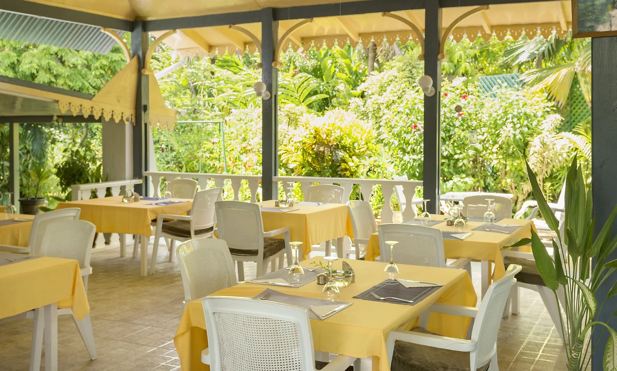 Restaurant, Auberge d'Anse Boileau, Mahé, Seychelles