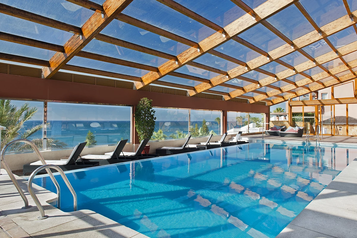 Piscine intérieure, Elba Estepona Gran Hotel & Thalasso Spa, Malaga, Espagne