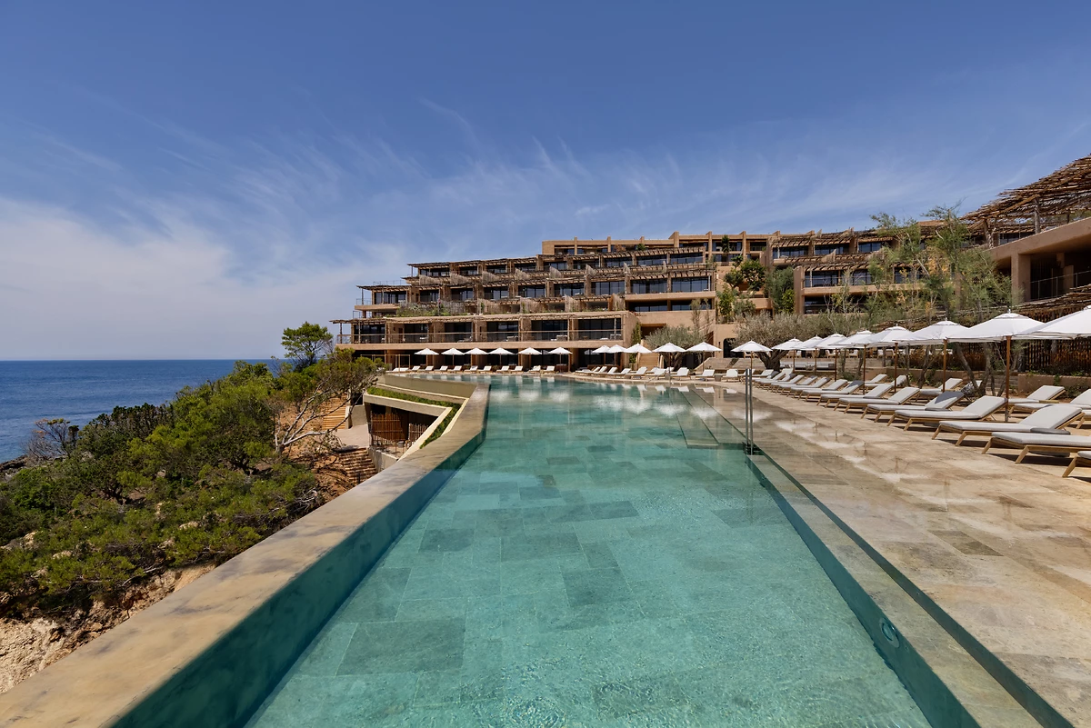 Piscine de l'hôtel, hôtel Six Senses Ibiza
