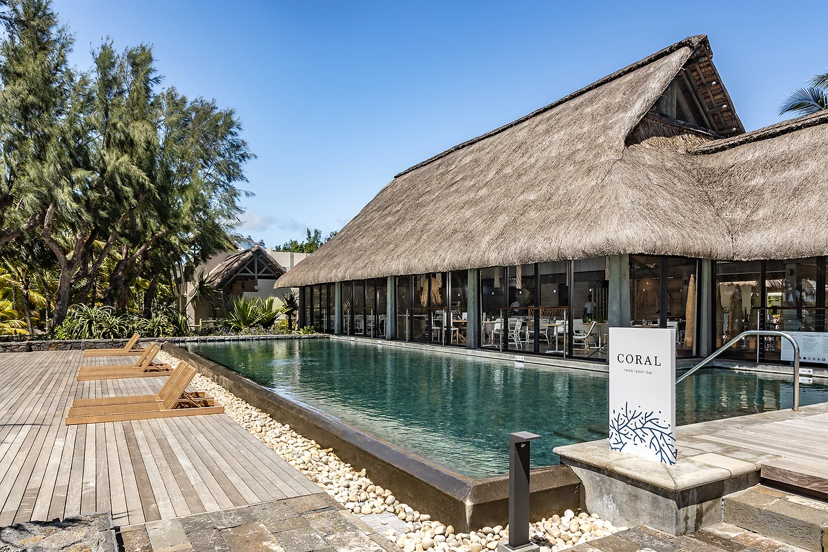 Piscine du Coral Bar Lounge, Lagoon Attitude, Île Maurice