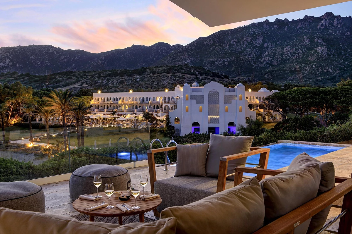 Un des restaurants de l'hôtel, Falkensteiner Resort Capo Boi