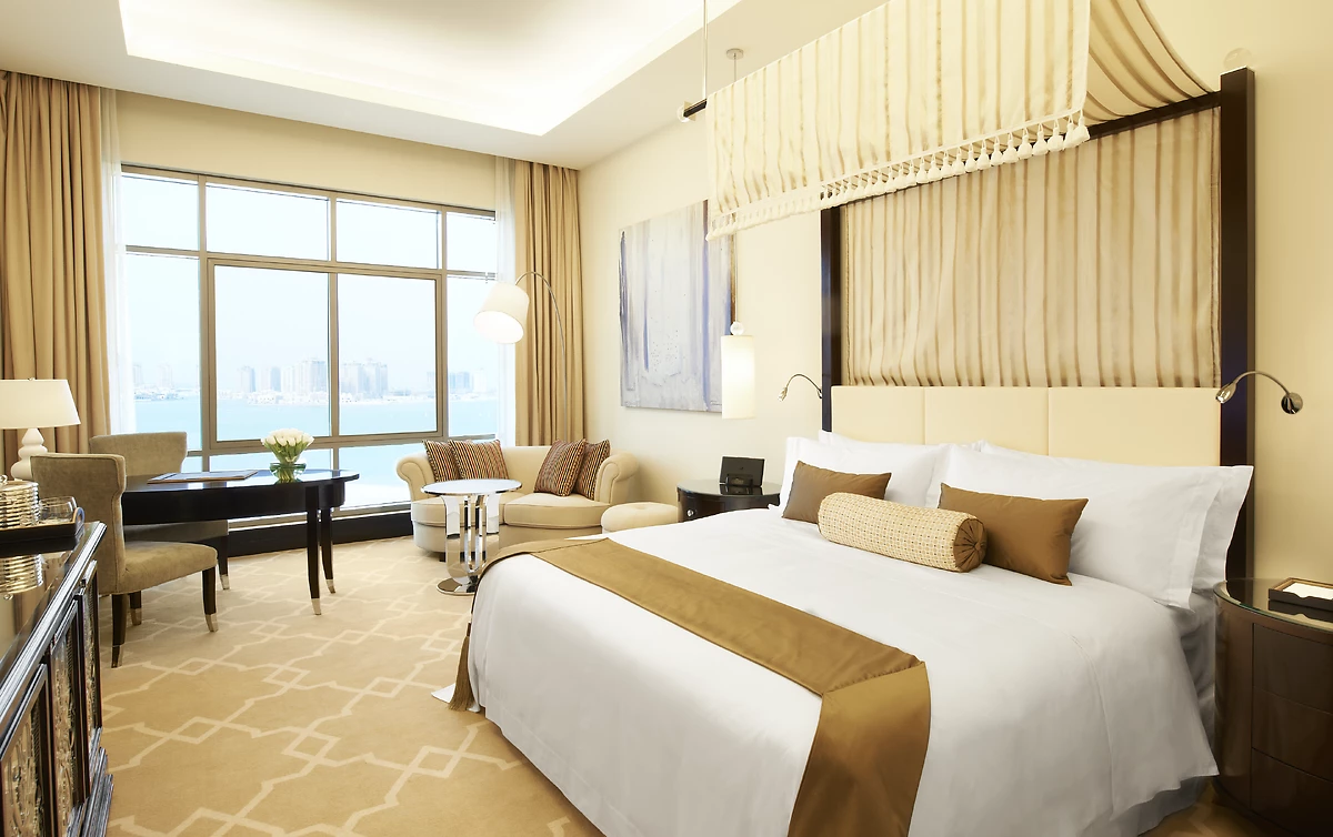 Chambre Grand Deluxe, The St. Regis Doha, Qatar