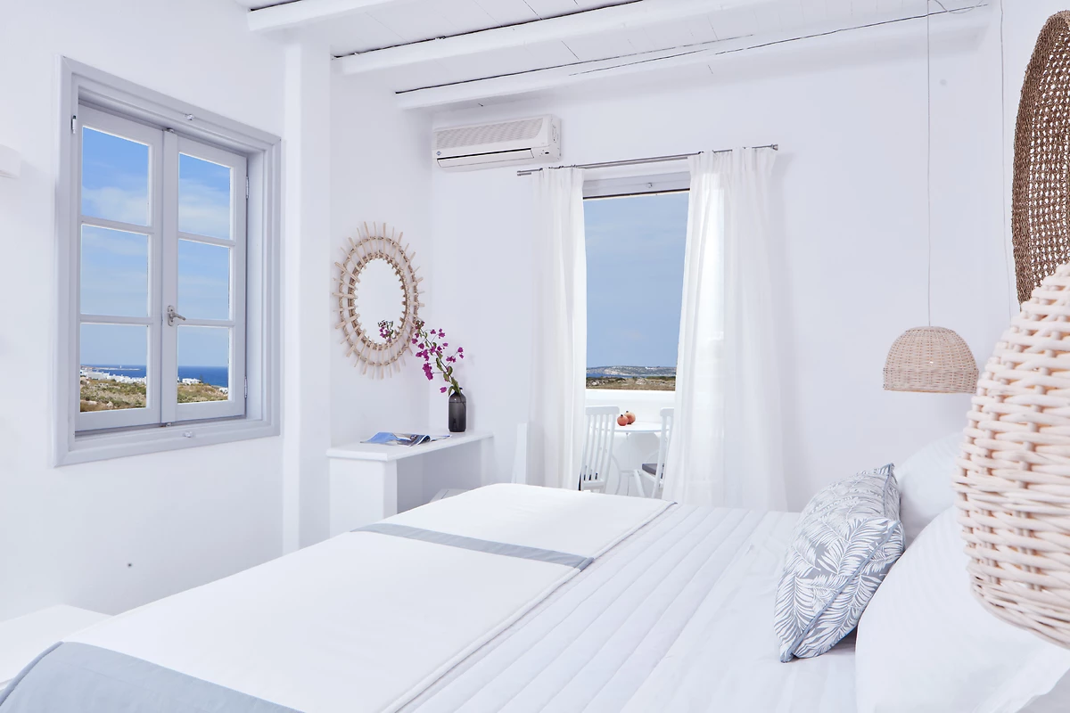 Deluxe room with Sea View, Mr & Mrs White Hotel, Paros, Grèce.