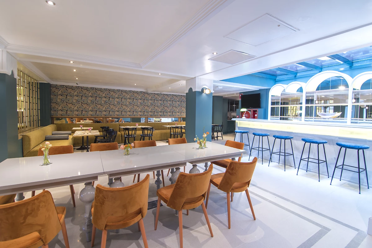 Restaurant, Hôtel Petit Palace Puerta de Triana, Seville, Espagne