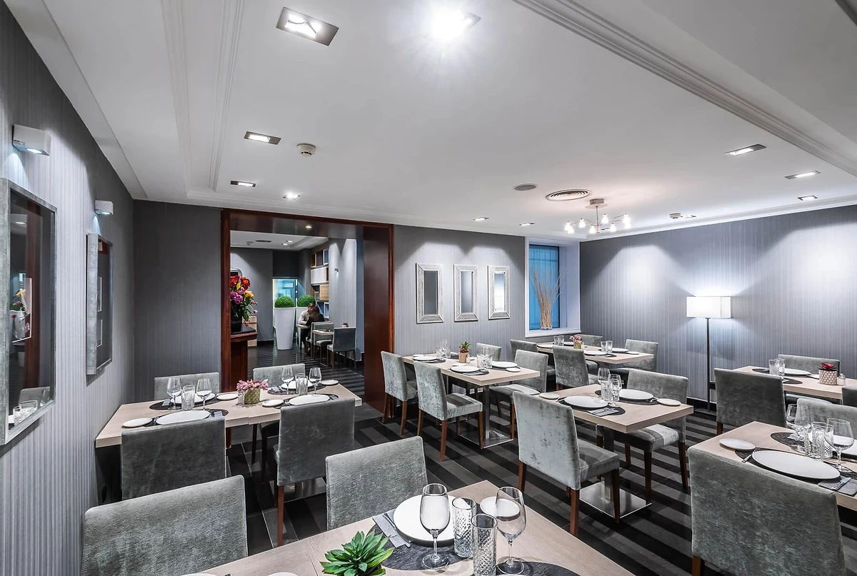 Restaurant de l'hôtel, hôtel Intur Palacio San Martin