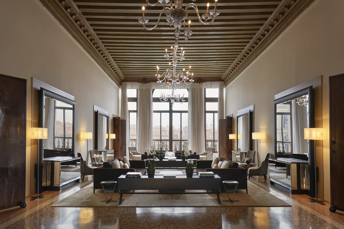 Le salon de dessin, Aman Venice