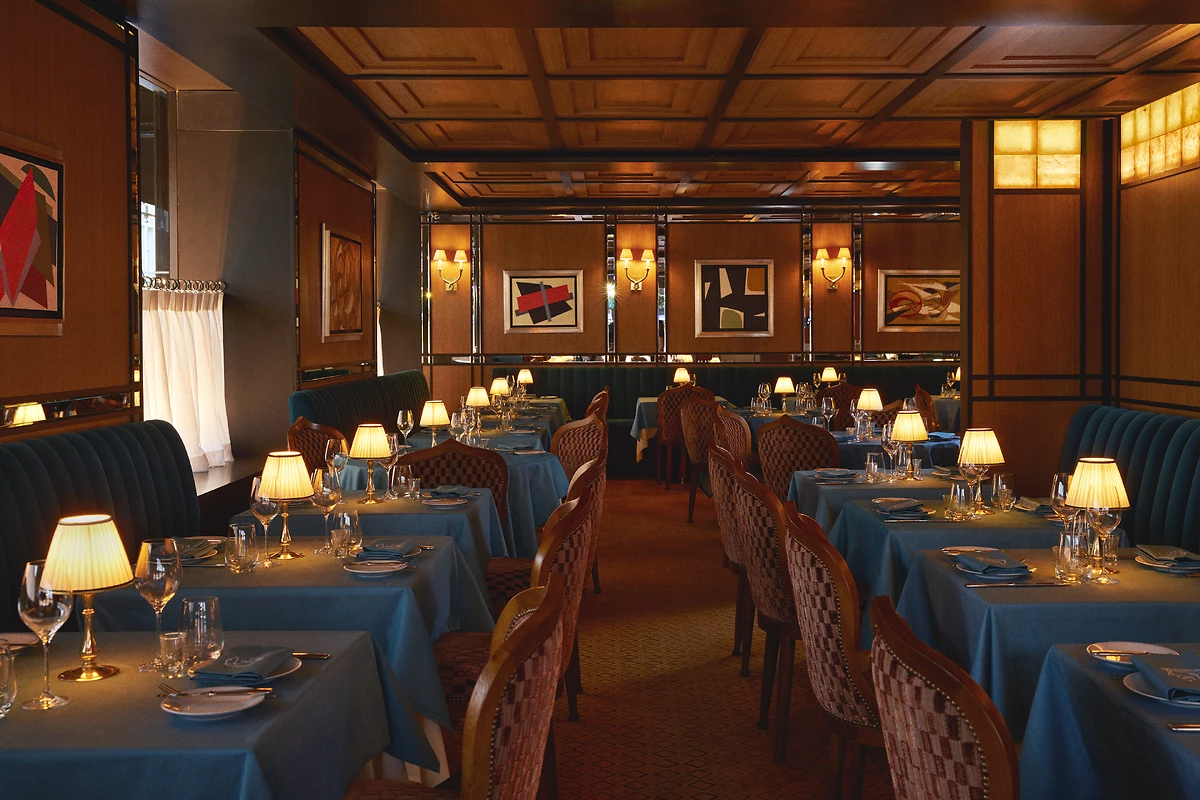 Restaurant Caviar Kaspia, The Mark