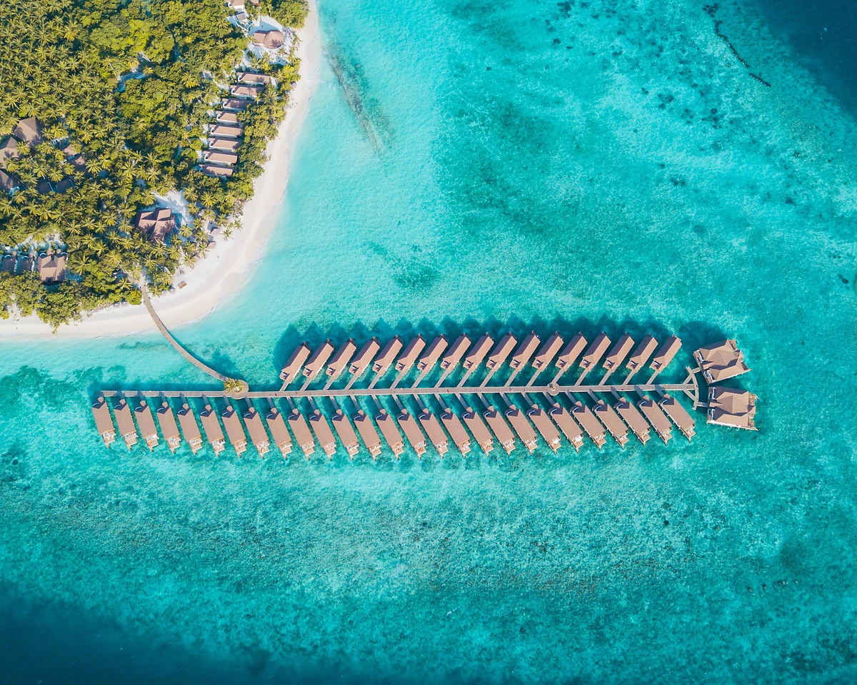 Vue aérienne de l'hôtel, Reethi Faru Resort