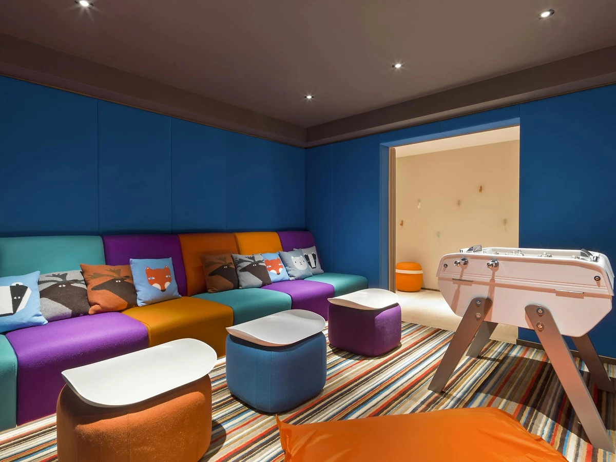 Club pour enfants, Cheval Blanc Courchevel