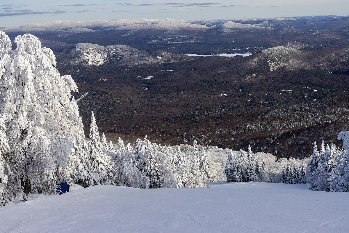 Paysage enneigé, Hautes-Laurentides, Québec