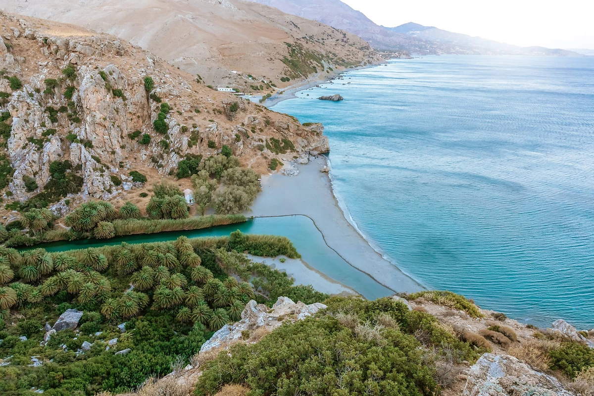 Vue aérienne de la plage de Preveli, Candia Park Village, Crète, Grèce