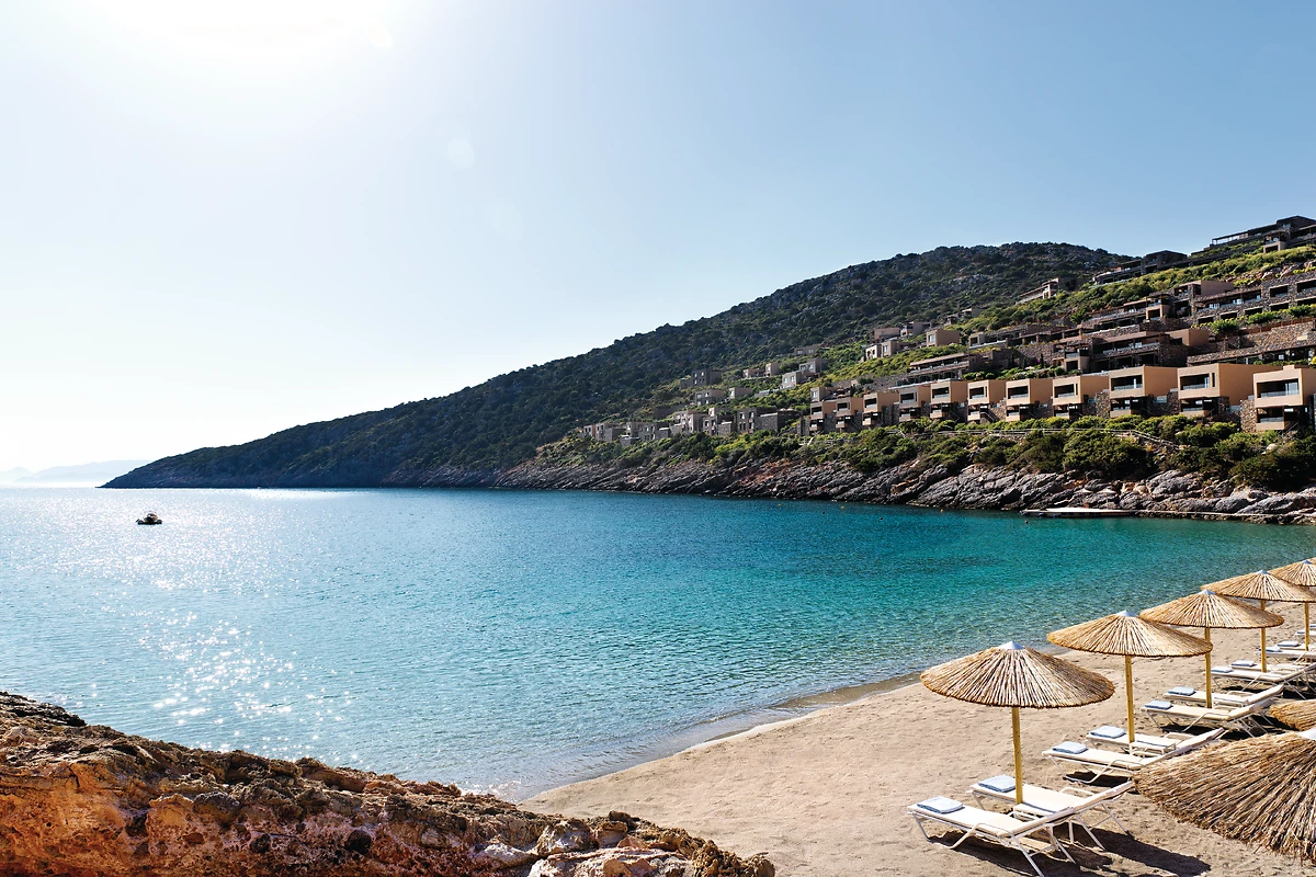 Plage de l'hôtel, hôtel Daios Cove