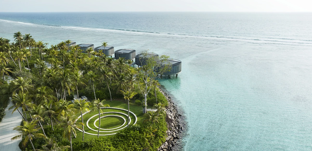 Vue aérienne des jardins de l'hôtel, Ritz Carlton Maldives : Fari Islands